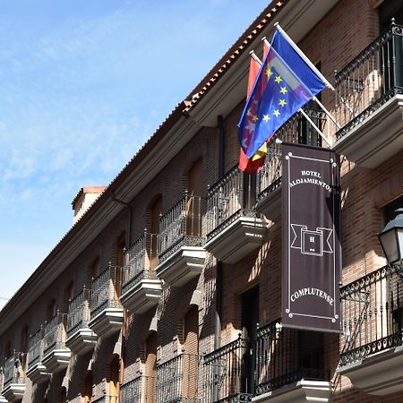 Hotel Complutense อัลกาลาเดเอนาเรส ภายนอก รูปภาพ